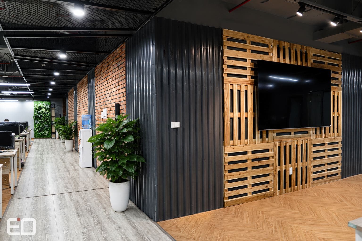 Lato Office 1