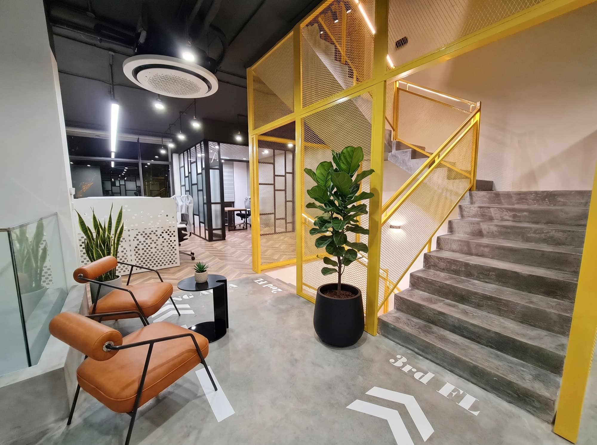Hiweb Office